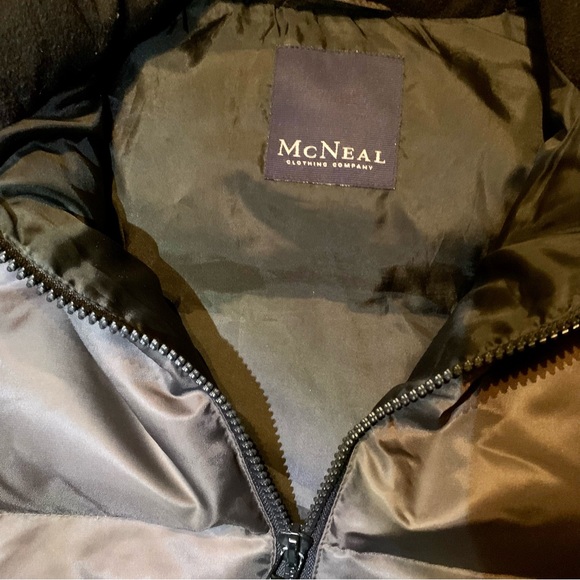 McNeal down filled Puffer Vest - Picture 14 of 15